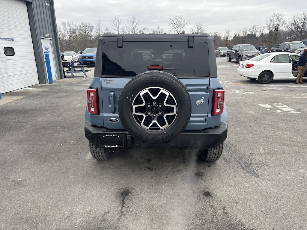 New 2025 Ford Bronco Outer Banks SUV