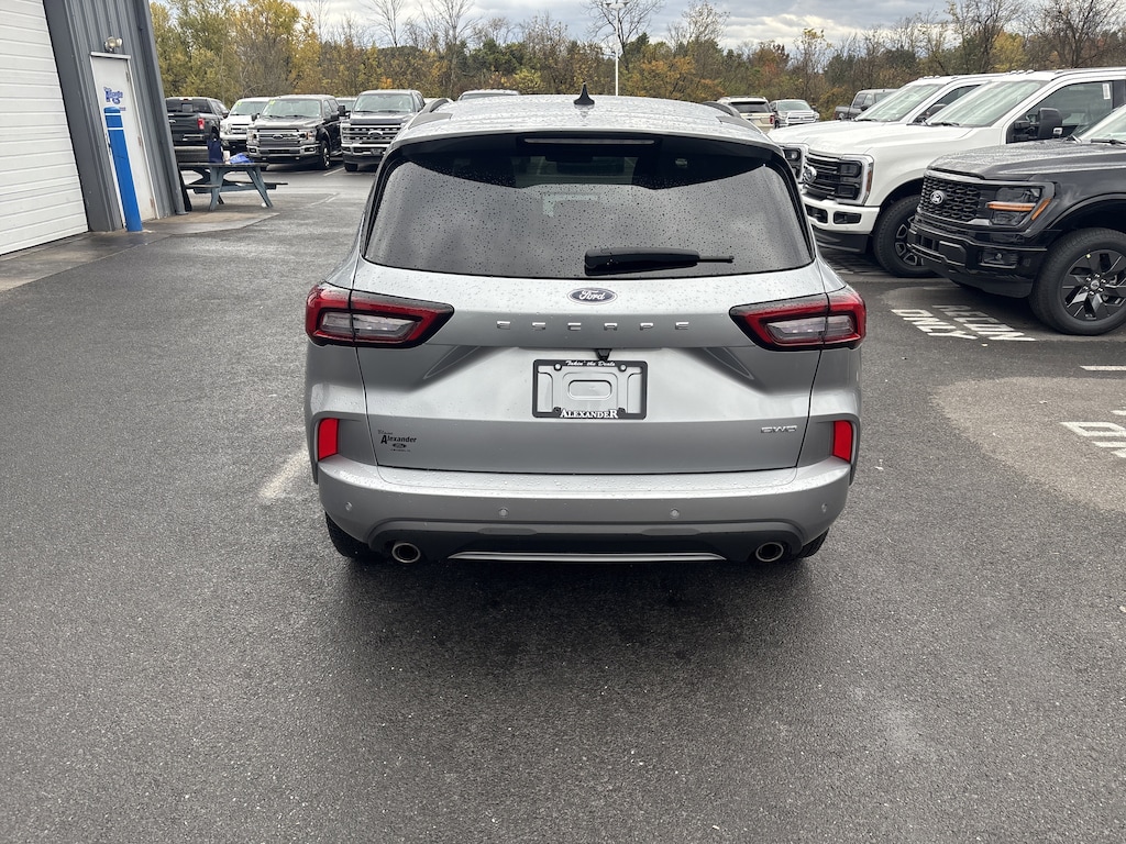 Used 2023 Ford Escape ST-Line Select SUV