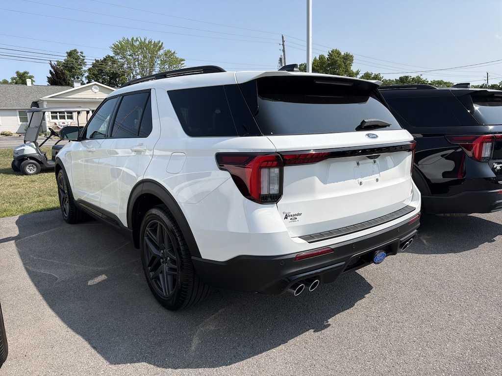 Used 2025 Ford Explorer ST SUV