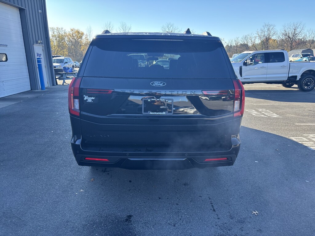 Used 2025 Ford Expedition Max Platinum SUV