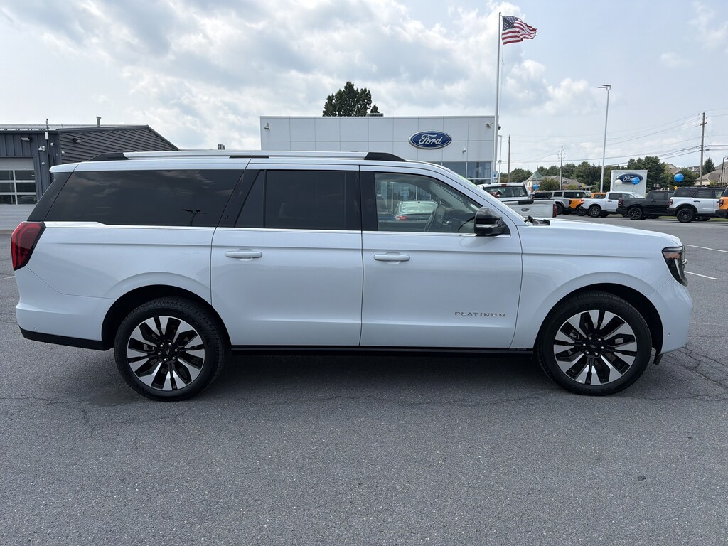 Used 2025 Ford Expedition Max Platinum SUV
