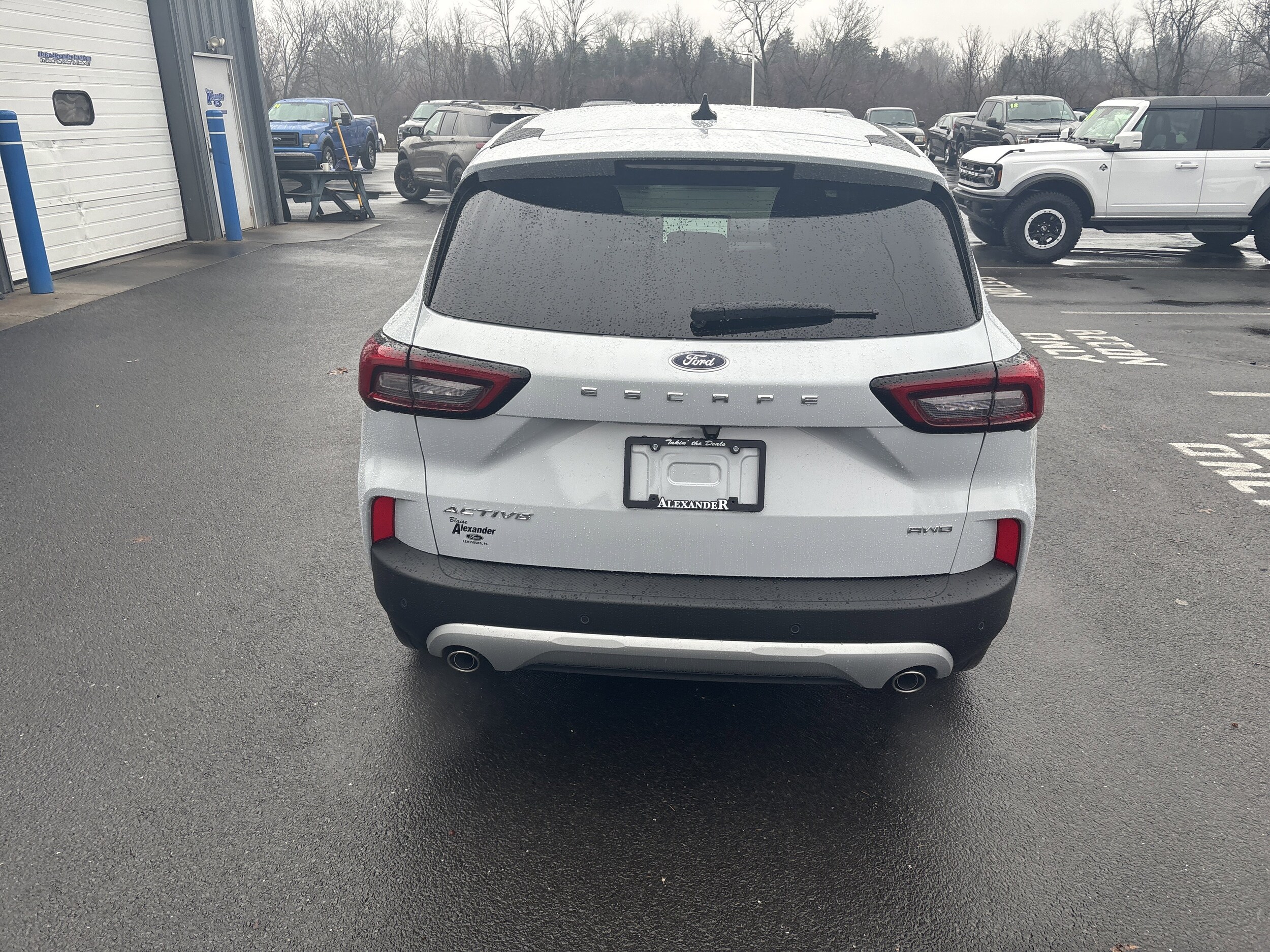 2026 Ford Escape Active photo 4