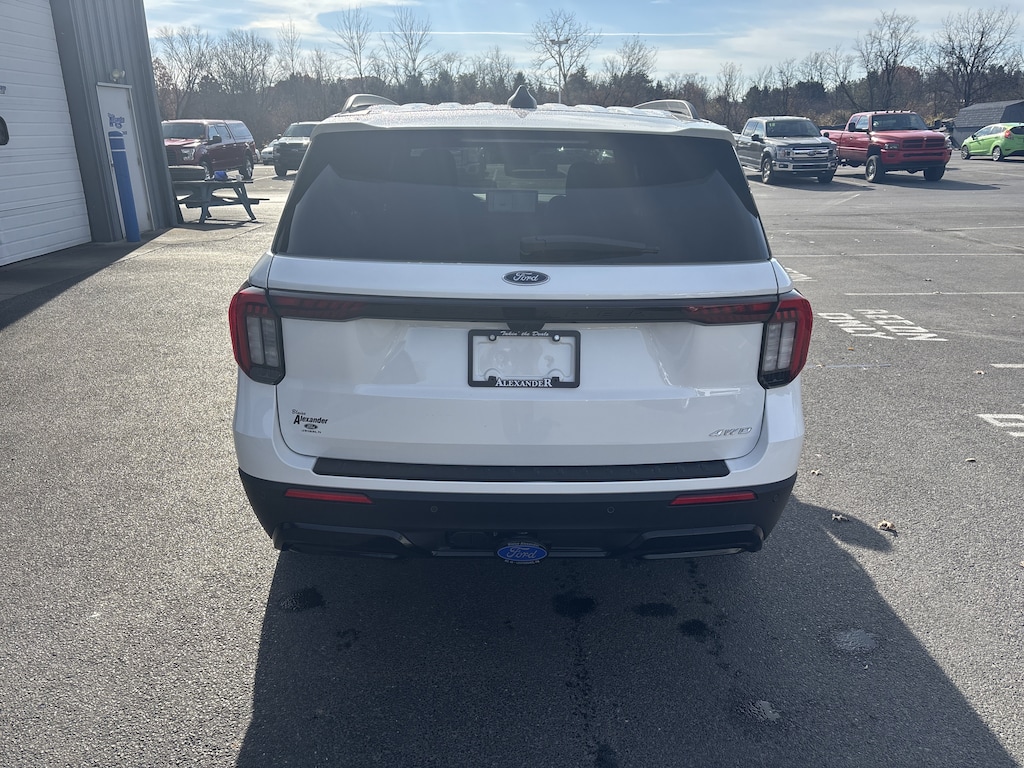 New 2026 Ford Explorer ST-Line SUV