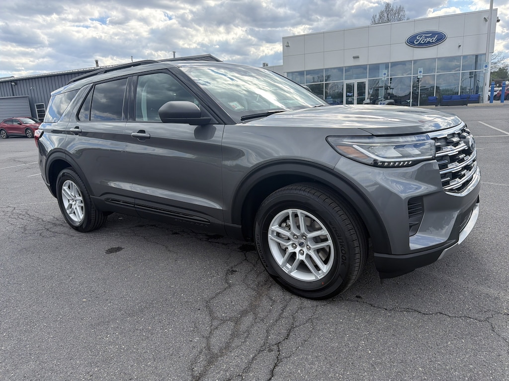 New 2026 Ford Explorer SUV