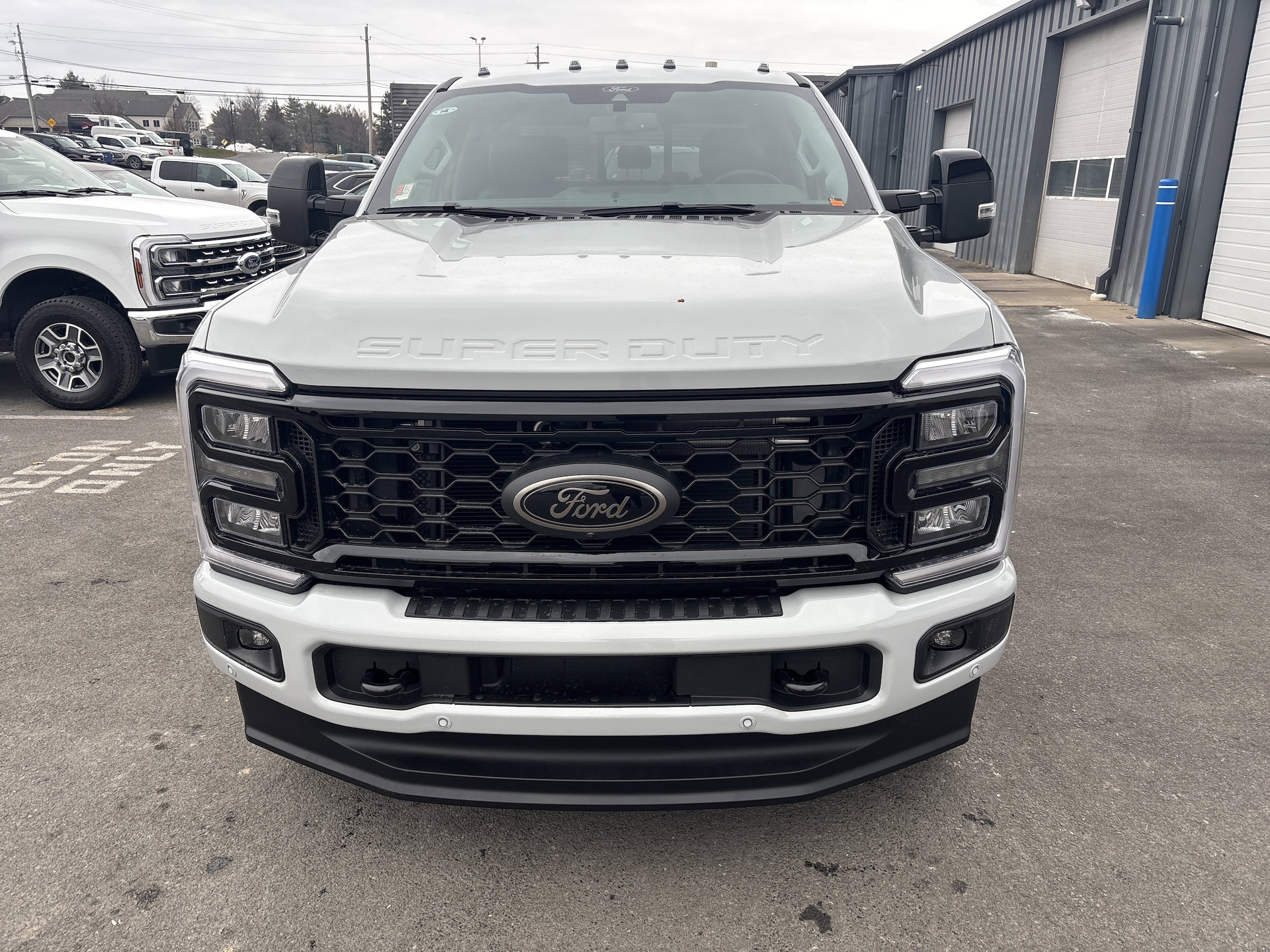 2026 Ford F-350 Super Duty Lariat - Photo 9