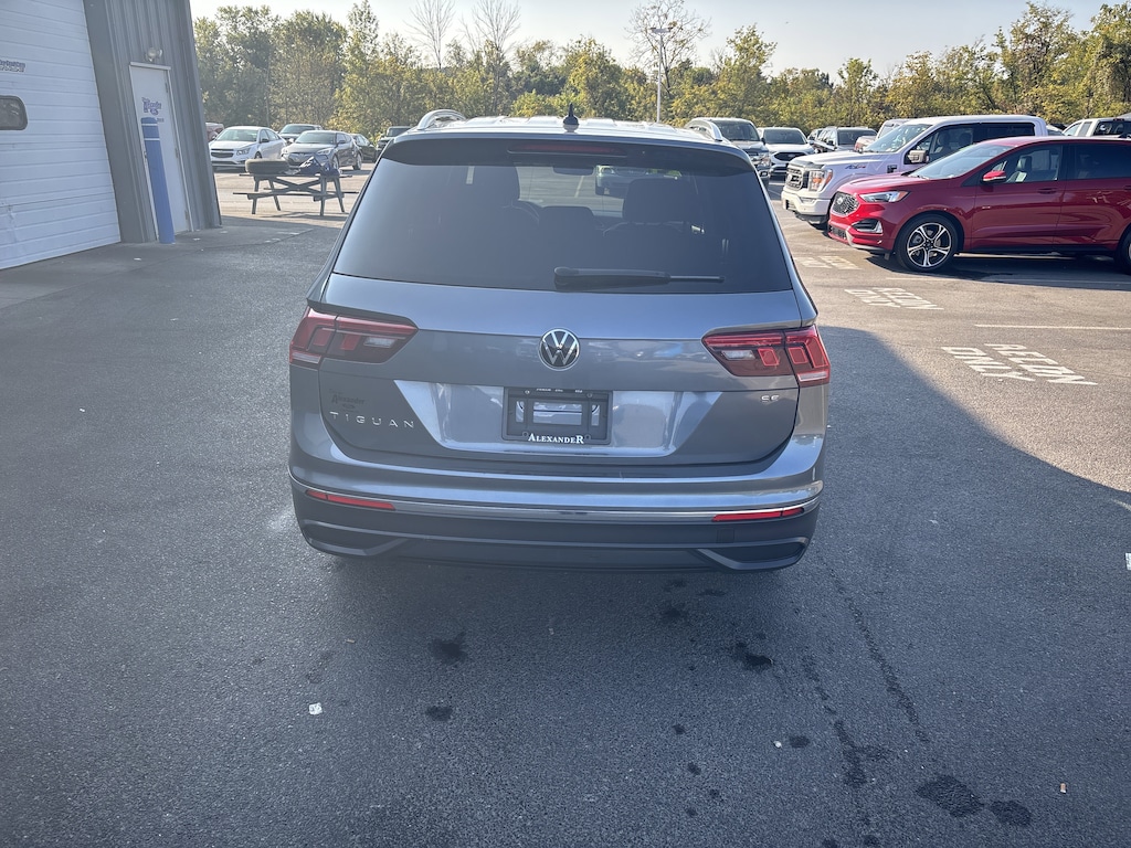 Used 2024 Volkswagen Tiguan 2.0T SE SUV