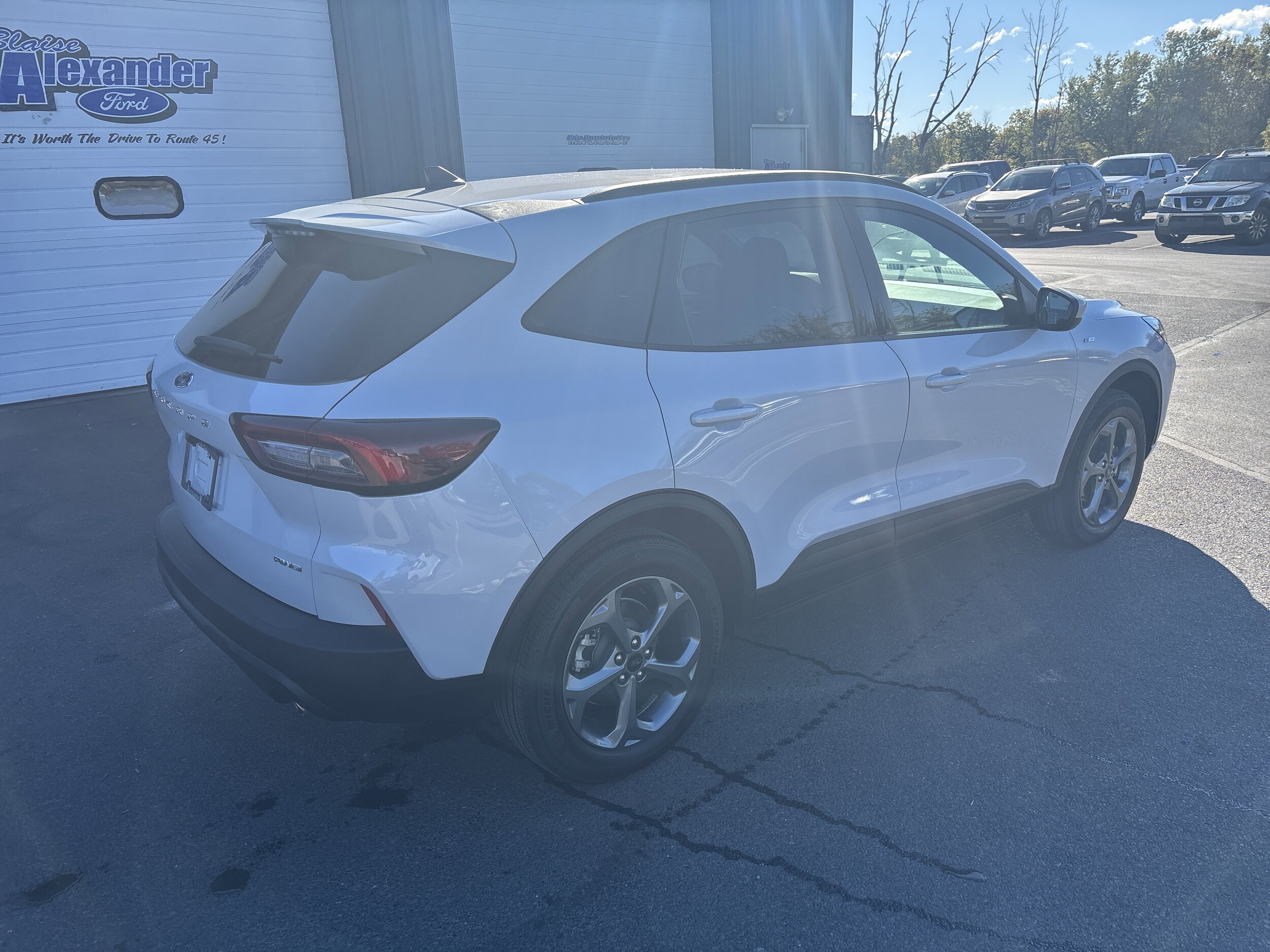 2025 Ford Escape ST-Line Select photo 3