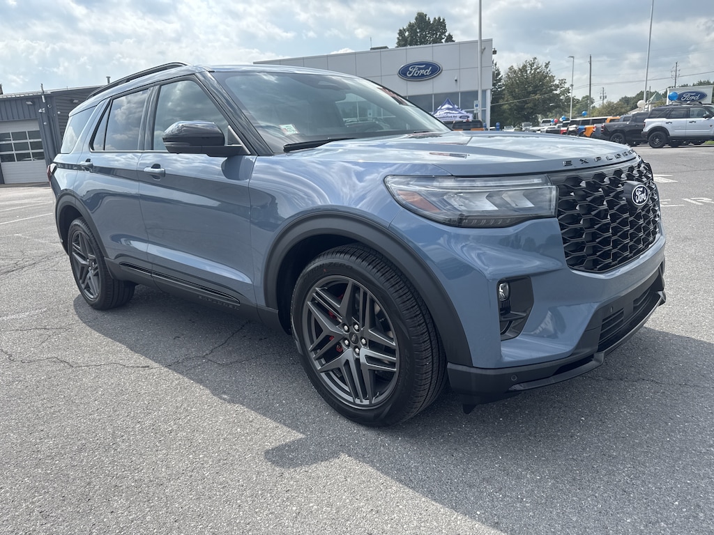 New 2027 Ford Explorer 4-Door SUV