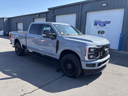 2025 Ford F-250 F-250 Lariat Truck Crew Cab