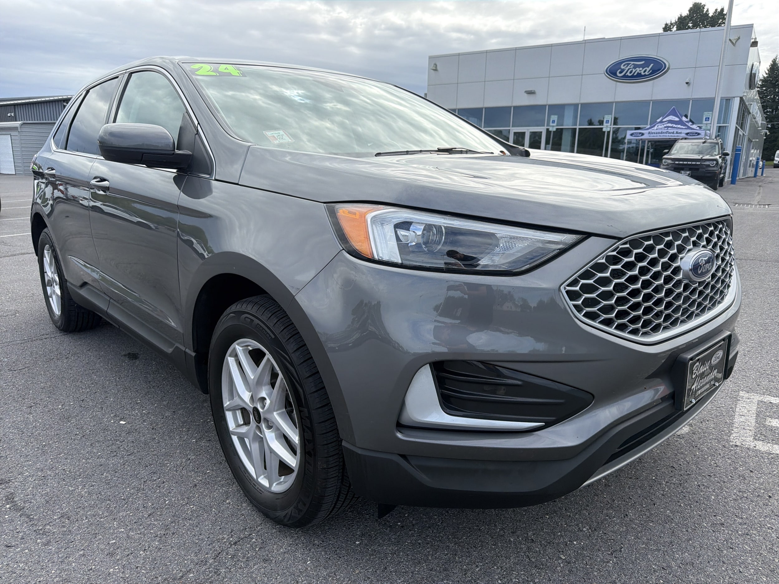 2024 Ford Edge