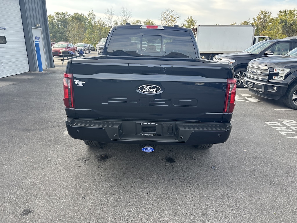 New 2025 Ford F-150 XLT Truck SuperCrew Cab