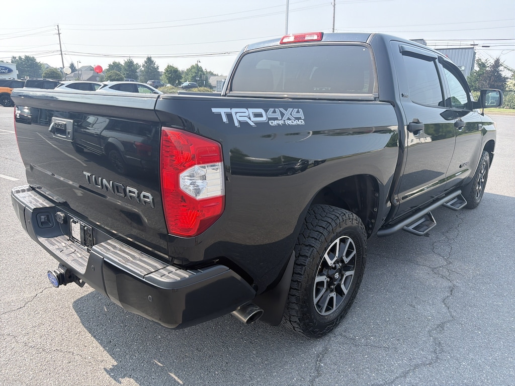 Used 2016 Toyota Tundra 4WD Truck SR5 Truck CrewMax