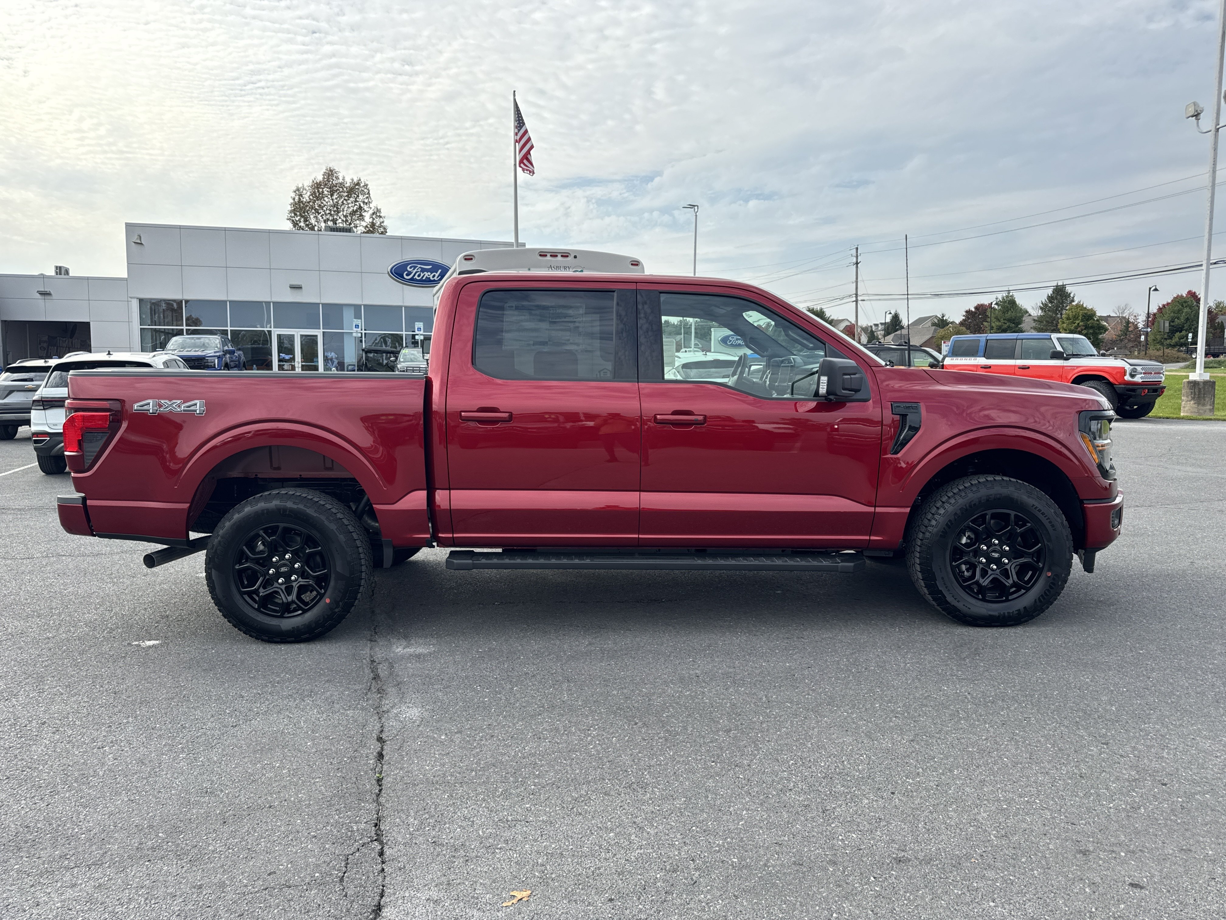New 2026 Ford F-150 XLT Truck SuperCrew Cab