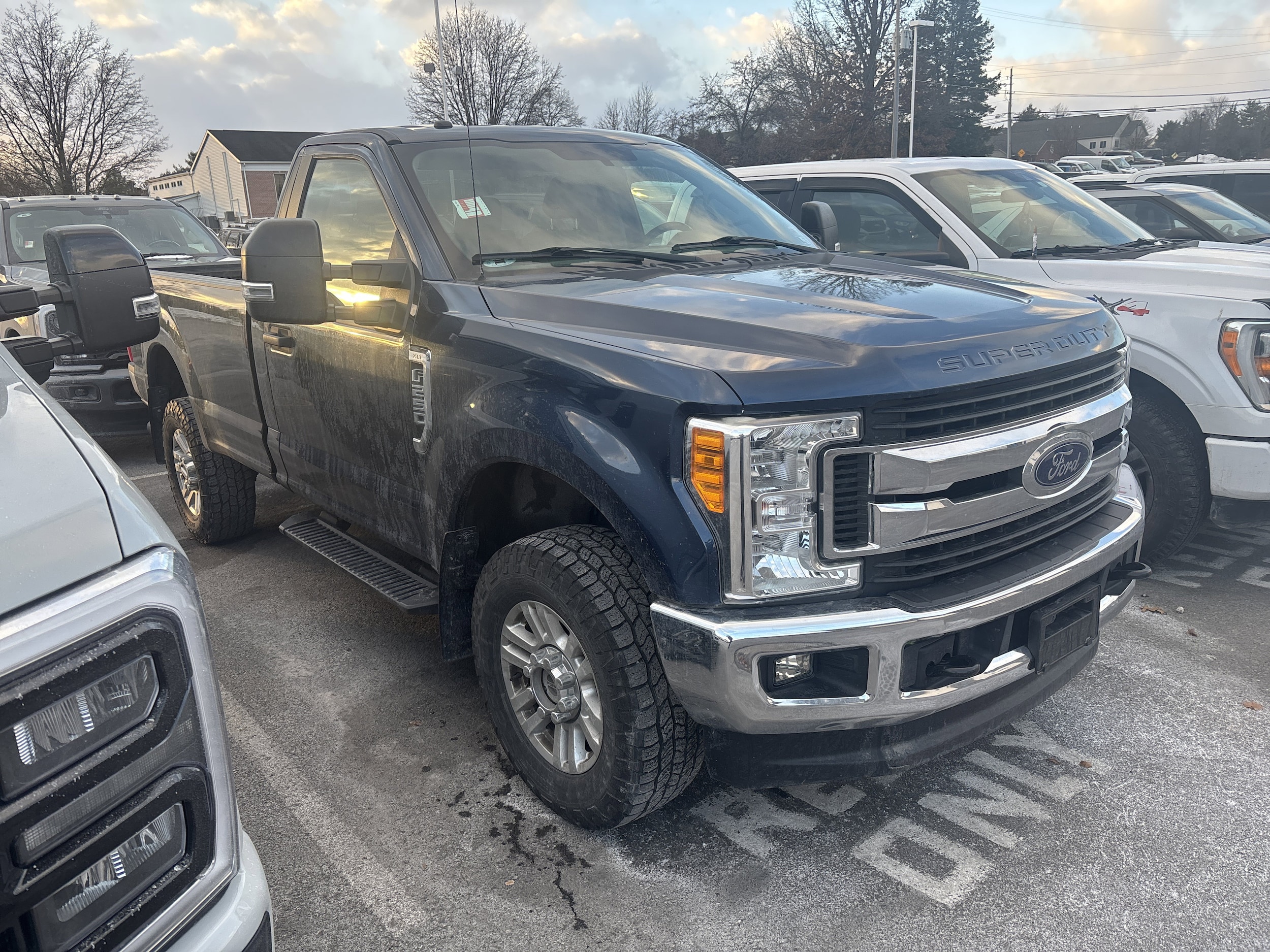 2017 Ford F-250 Super Duty XLT's photo