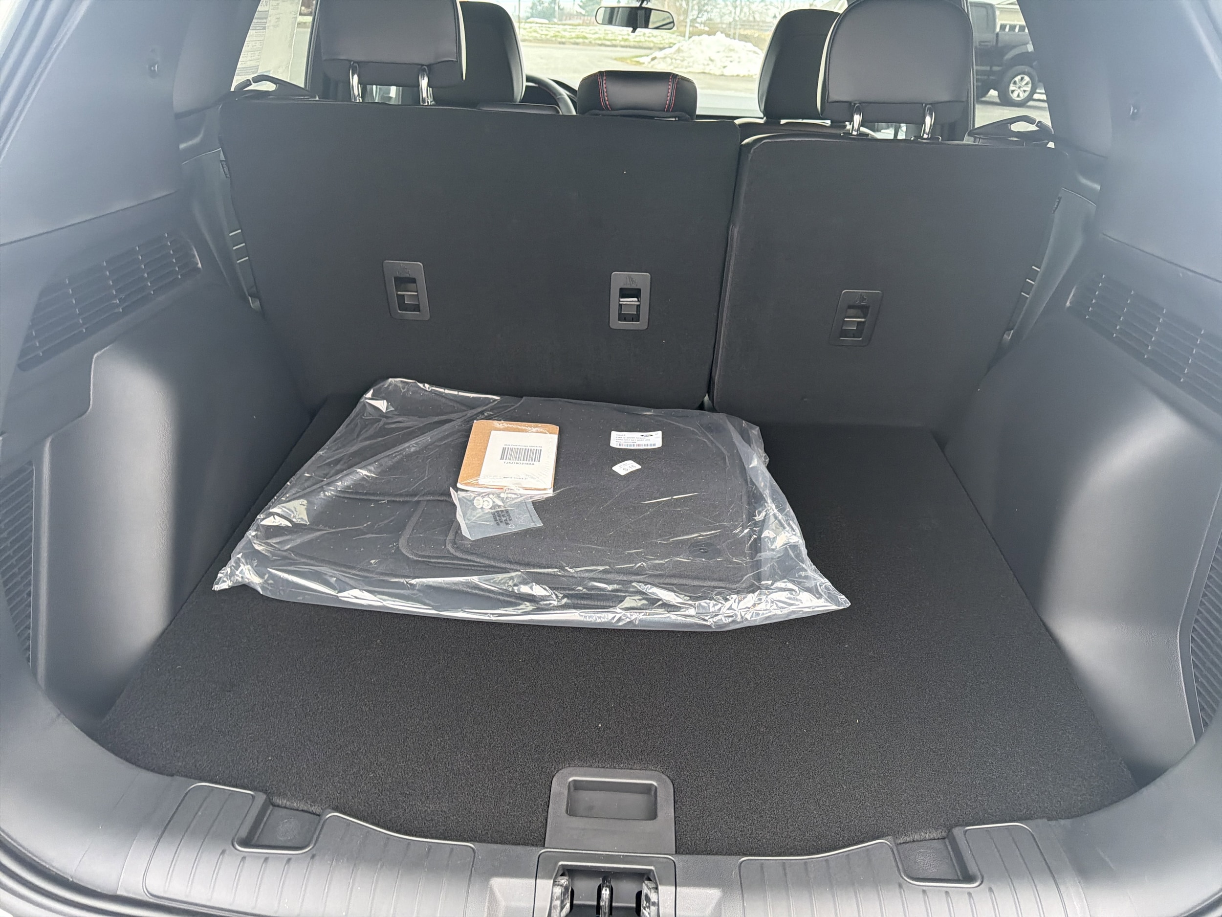 2026 Ford Escape ST-Line - Photo 5