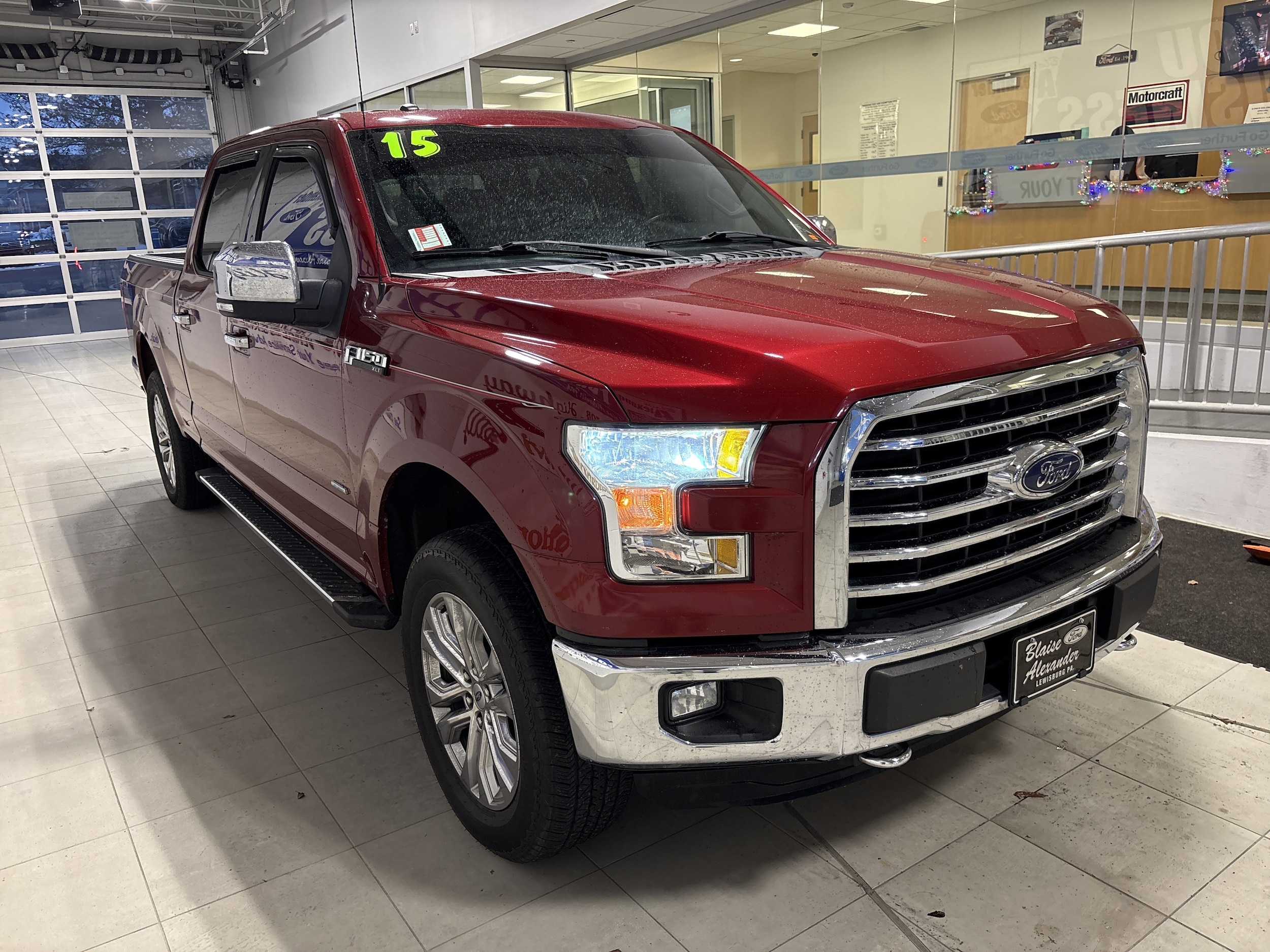 2015 Ford F-150 XLT's photo