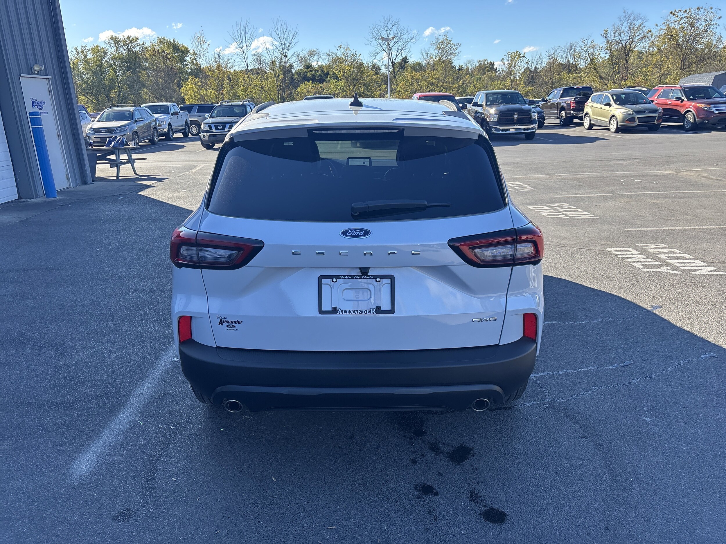 2025 Ford Escape ST-Line Select photo 4