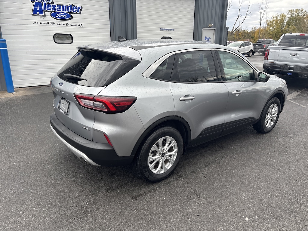 Used 2024 Ford Escape Active SUV