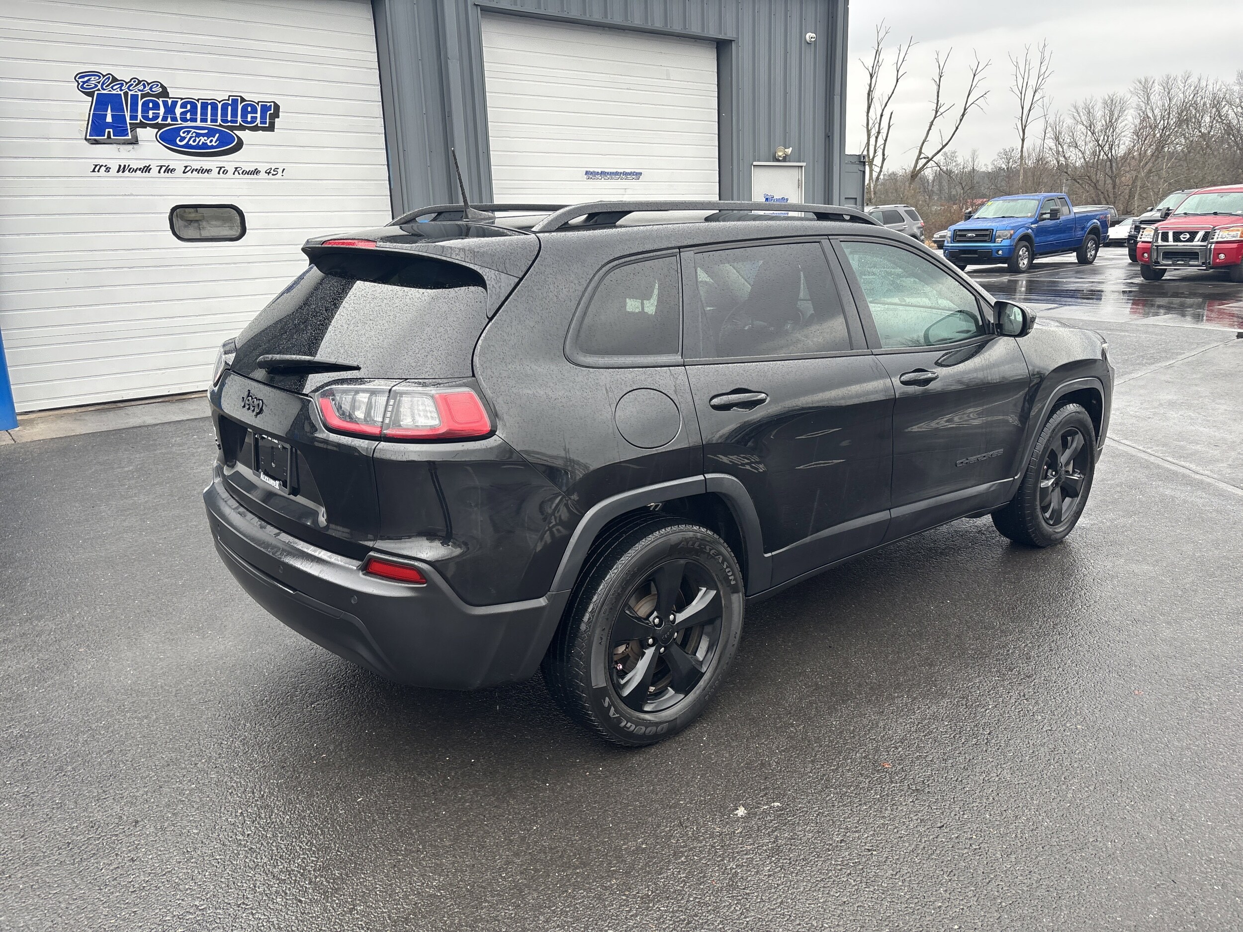 2019 Jeep Cherokee Latitude photo 3
