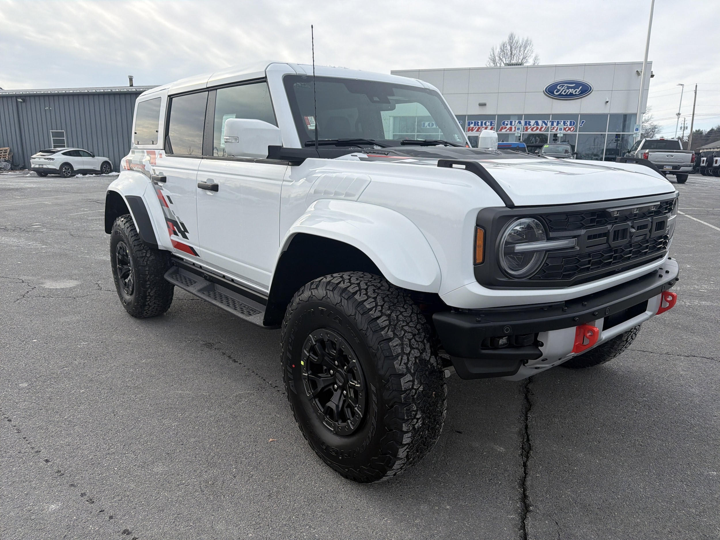 2025 Ford Bronco 4-Door Raptor's photo