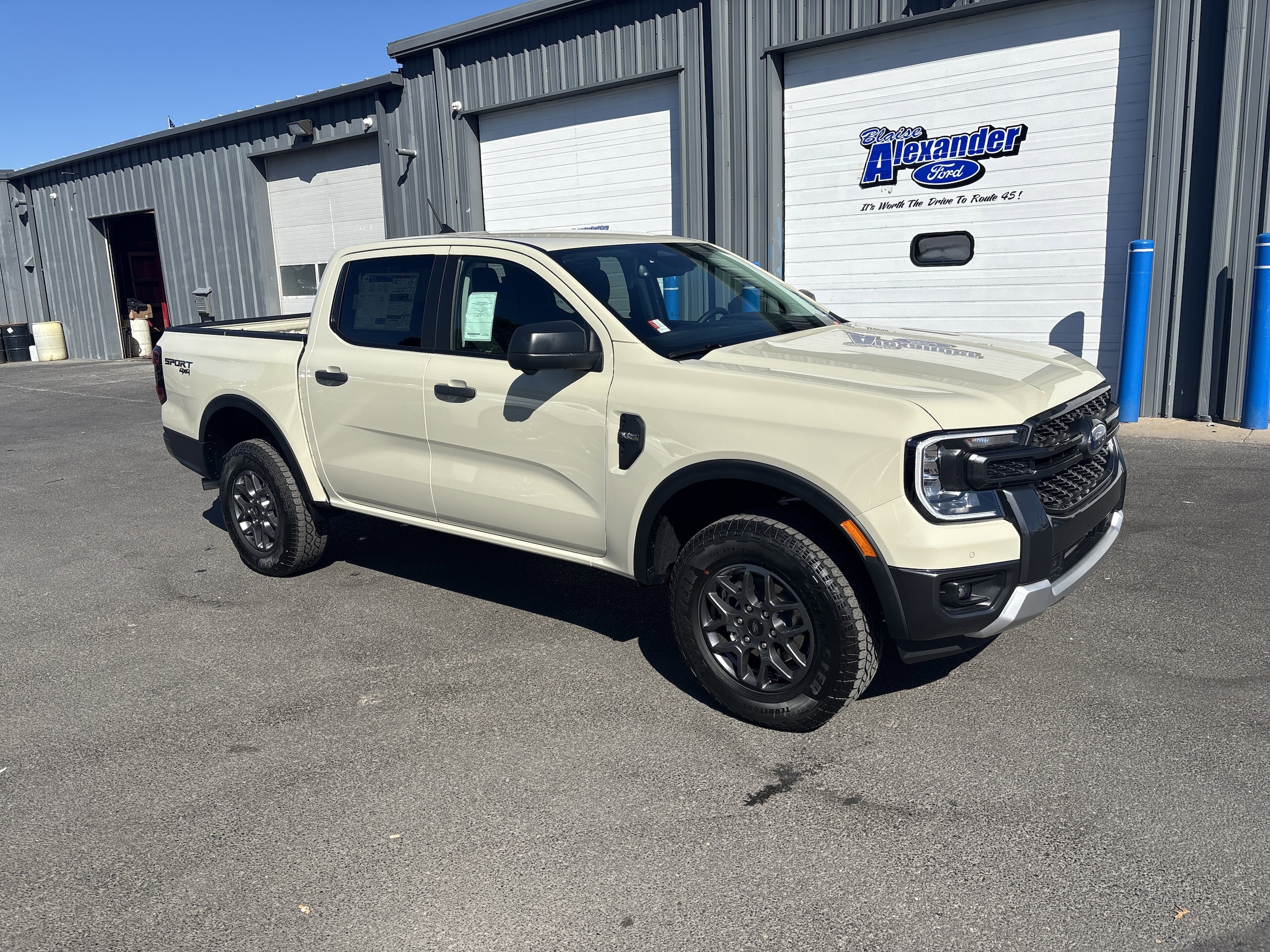 2025 Ford Ranger XLT's photo