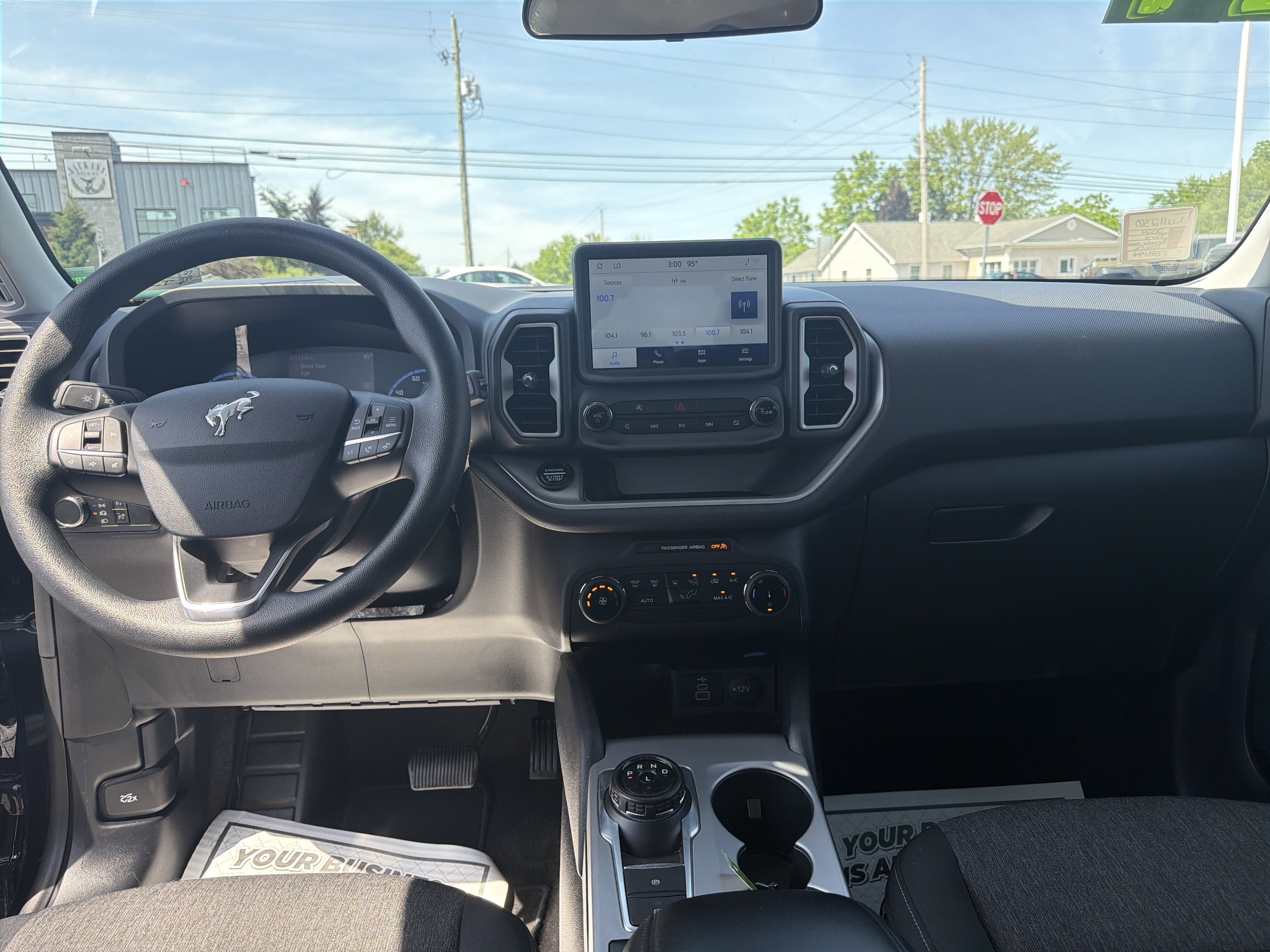 Photo 16