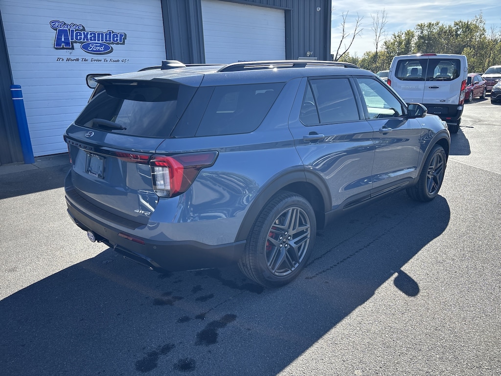 New 2025 Ford Explorer ST-Line SUV