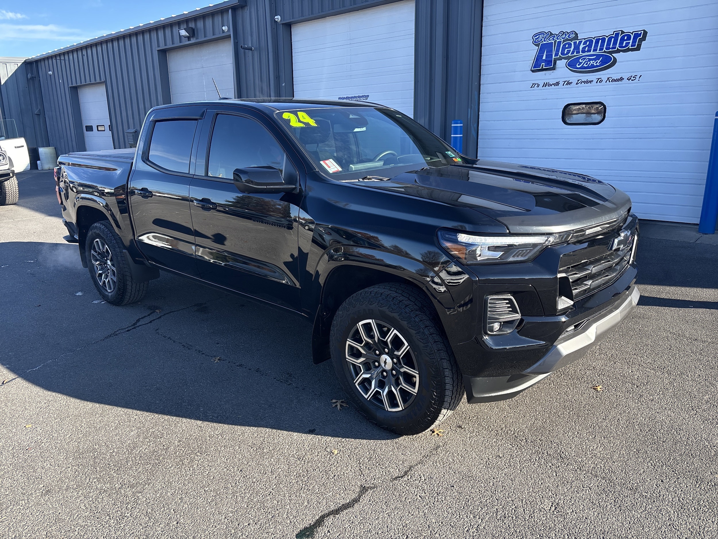 2024 Chevrolet Colorado Z71's photo