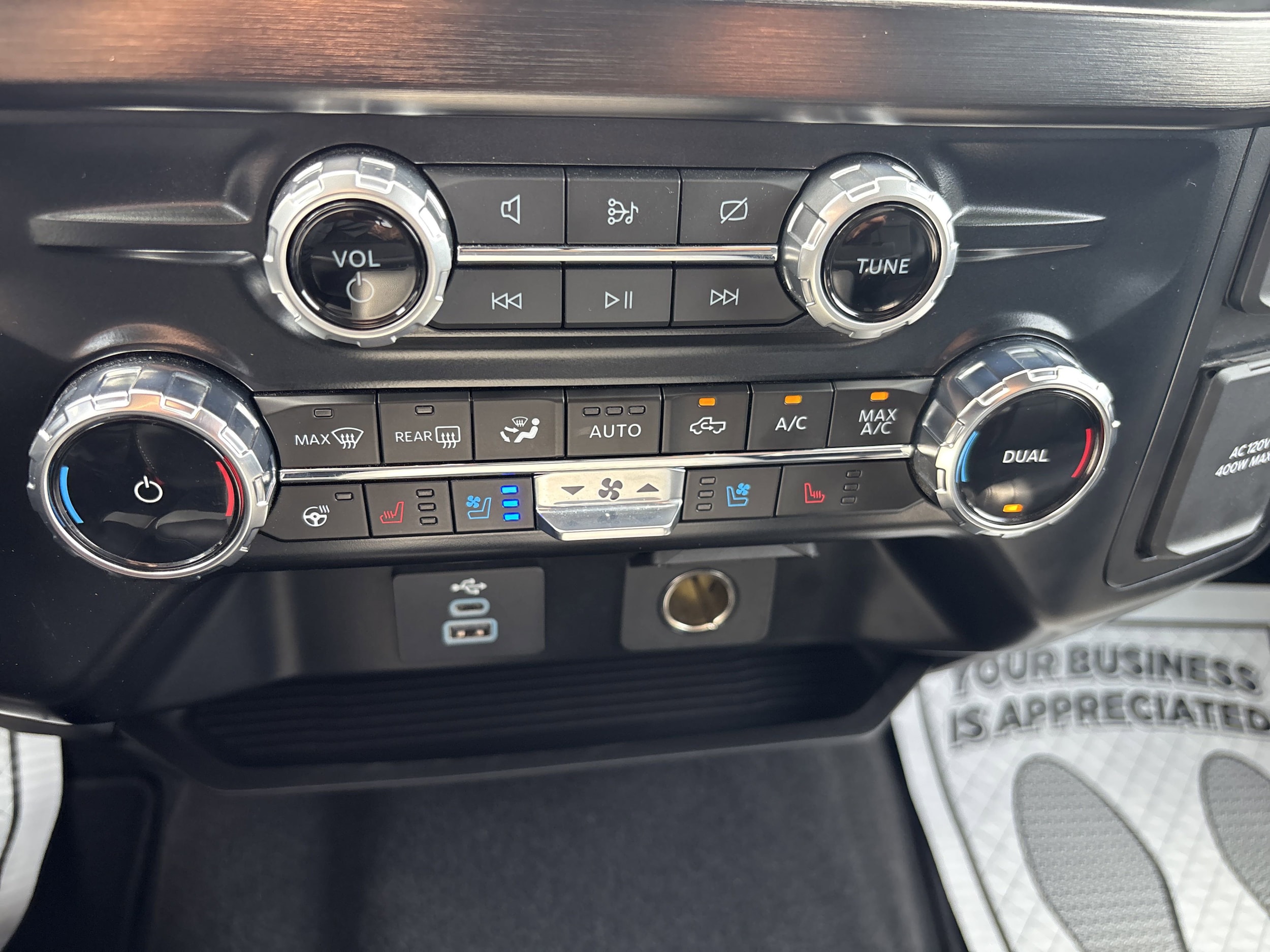 2024 Ford F-350 Super Duty Lariat - Photo 49