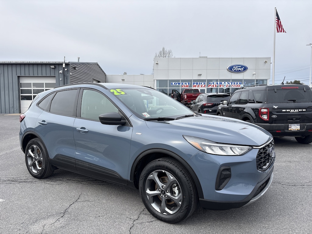 Used 2025 Ford Escape ST-Line SUV