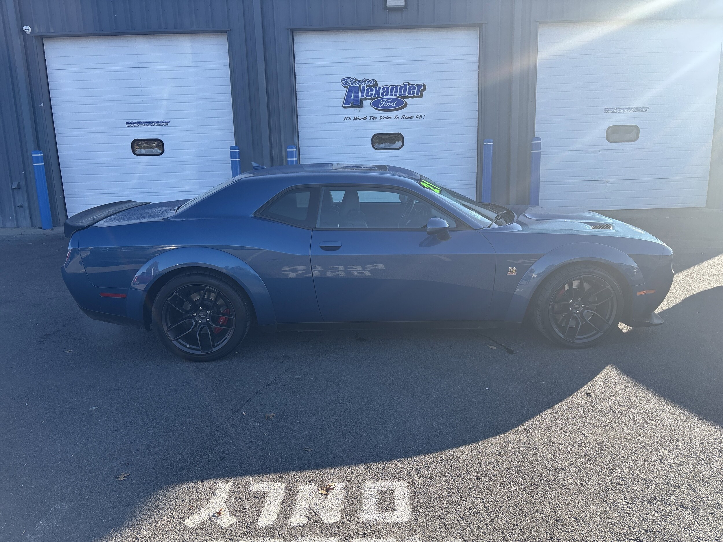 2021 Dodge Challenger R/T Scat Pack Widebody photo 2