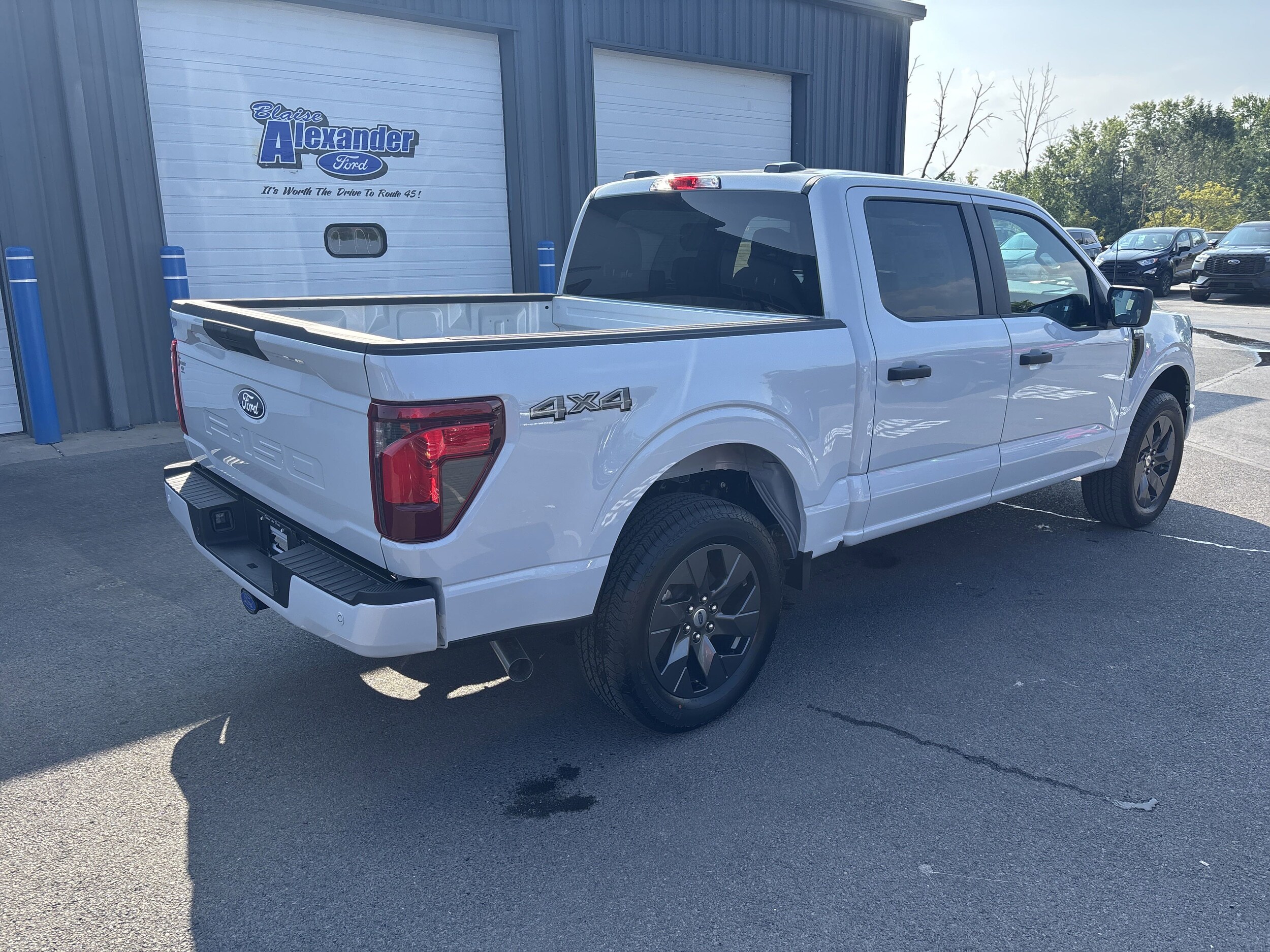 2025 Ford F-150 STX photo 3