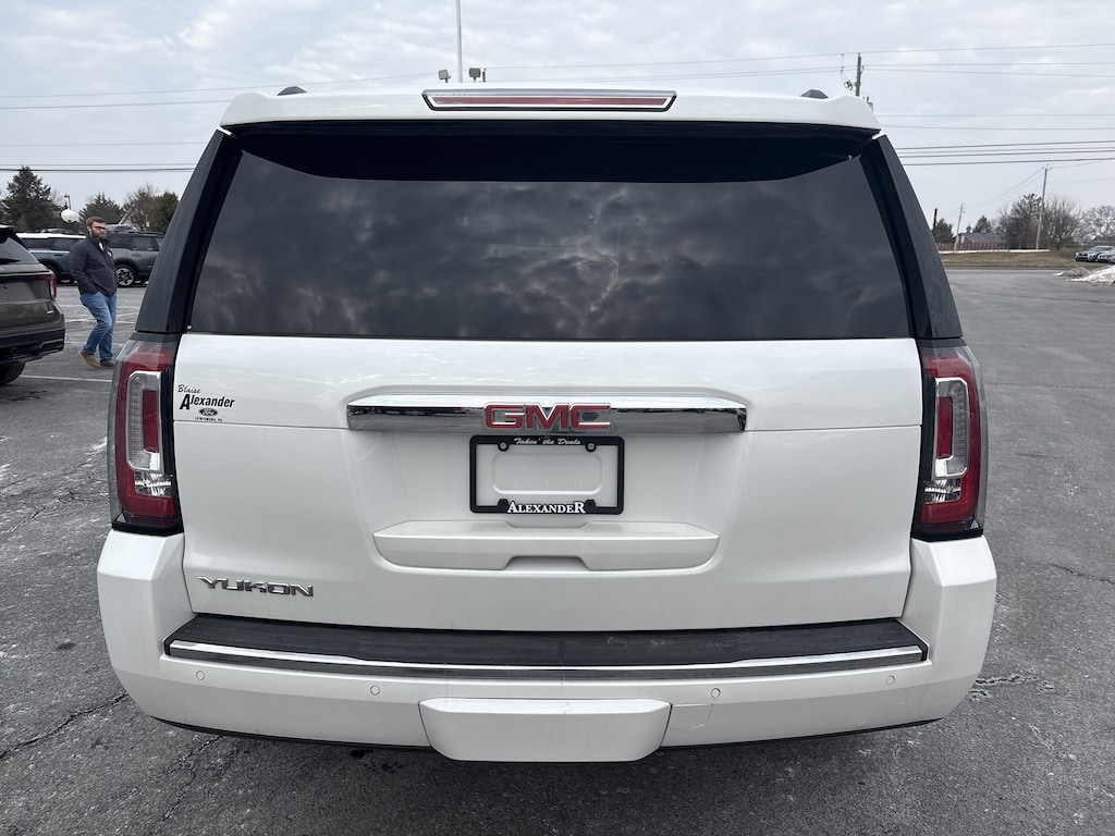 Used 2016 GMC Yukon Denali SUV