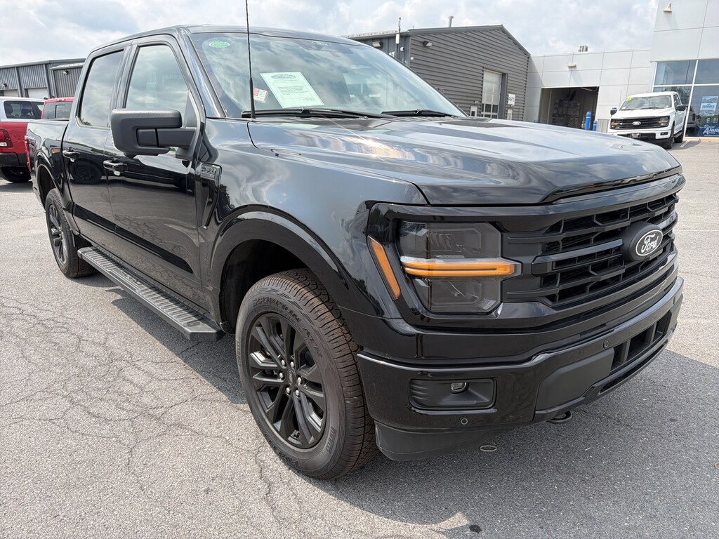 New 2026 Ford F-150 XLT Truck SuperCrew Cab