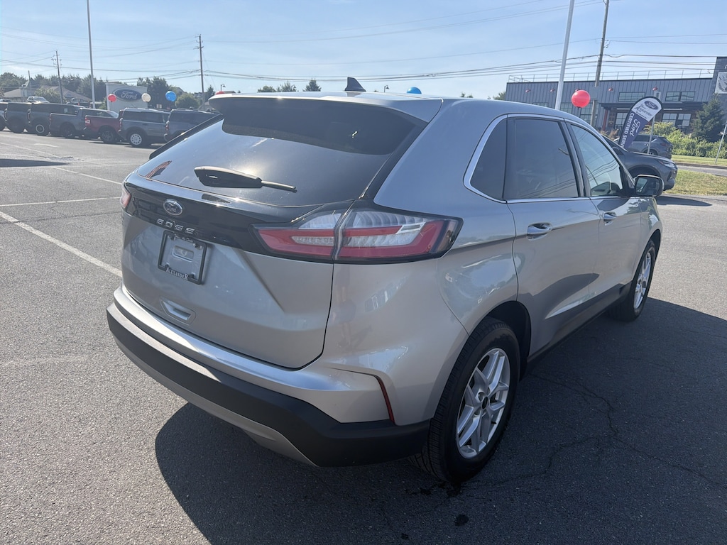 Used 2024 Ford Edge SEL SUV
