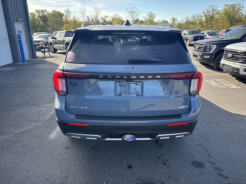 New 2025 Ford Explorer Active SUV