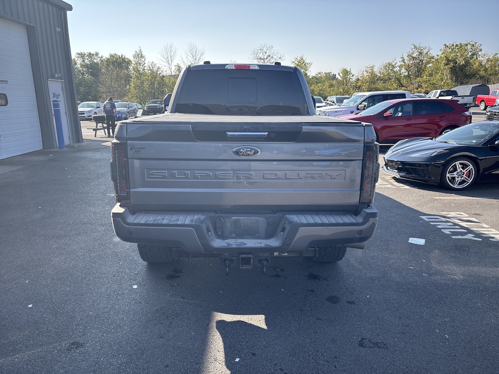 Used 2022 Ford Super Duty F-250 SRW  Truck Crew Cab