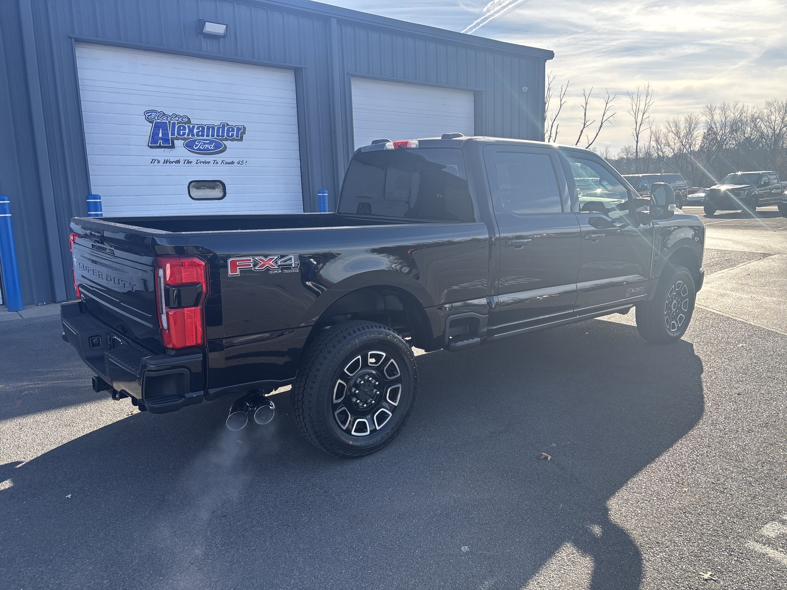 2026 Ford F-250 Platinum photo 3