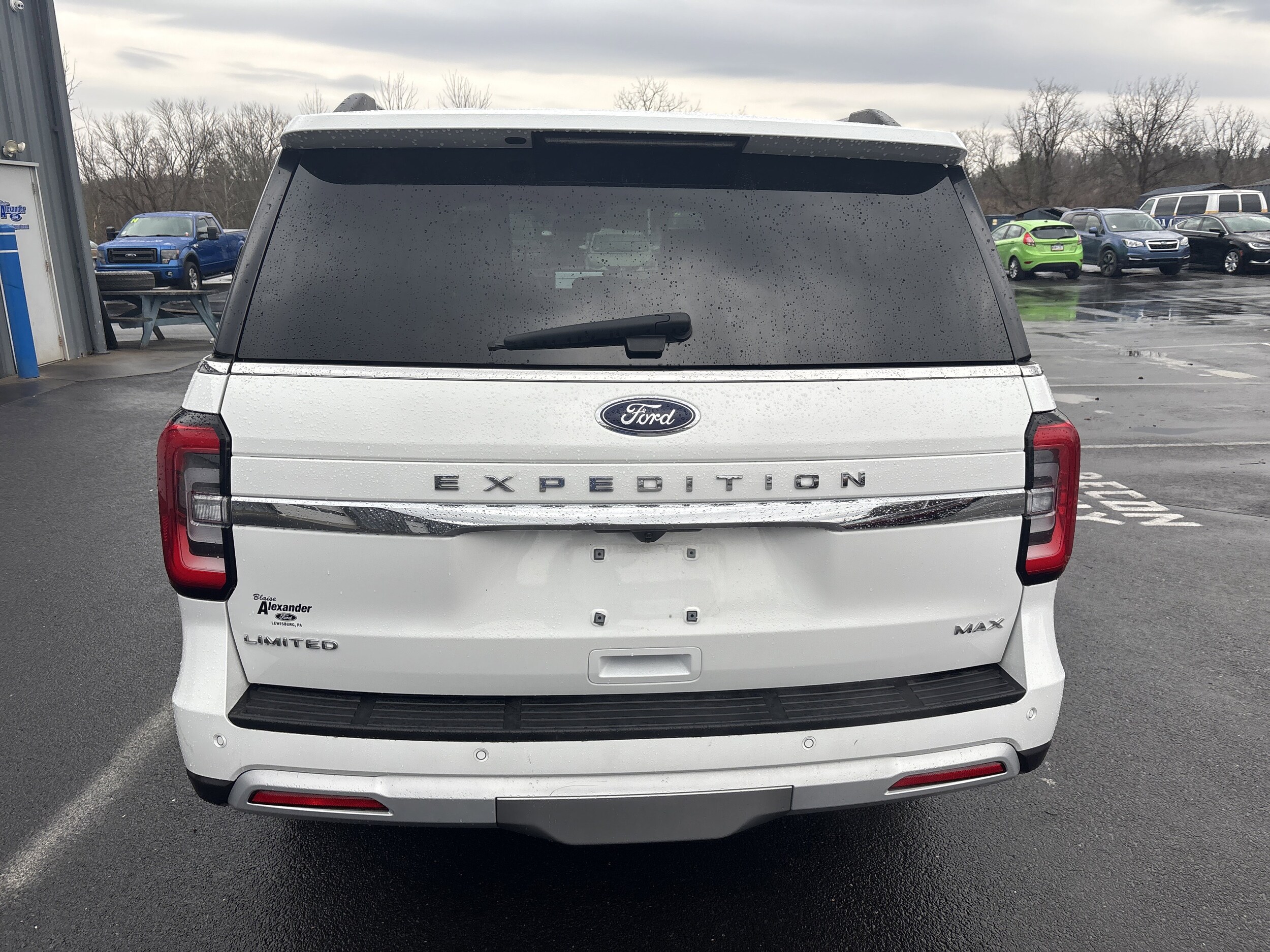 2024 Ford Expedition MAX Limited photo 2
