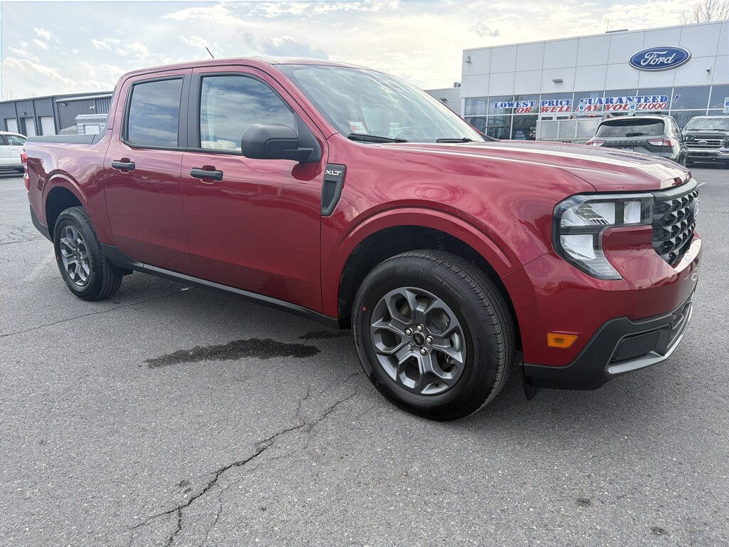 New 2025 Ford Maverick XLT Truck SuperCrew