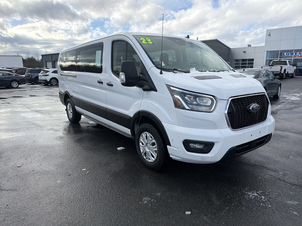 Used 2023 Ford Transit Passenger Wagon Wagon Low Roof Van