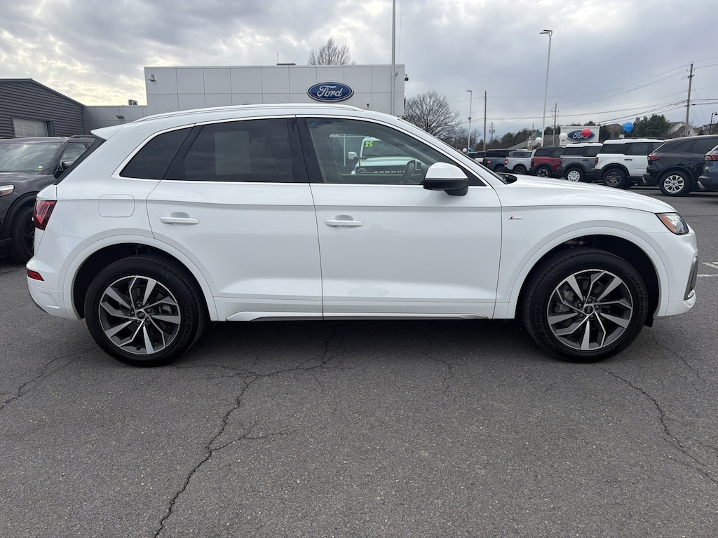 Used 2024 Audi Q5 45 S line Premium SUV