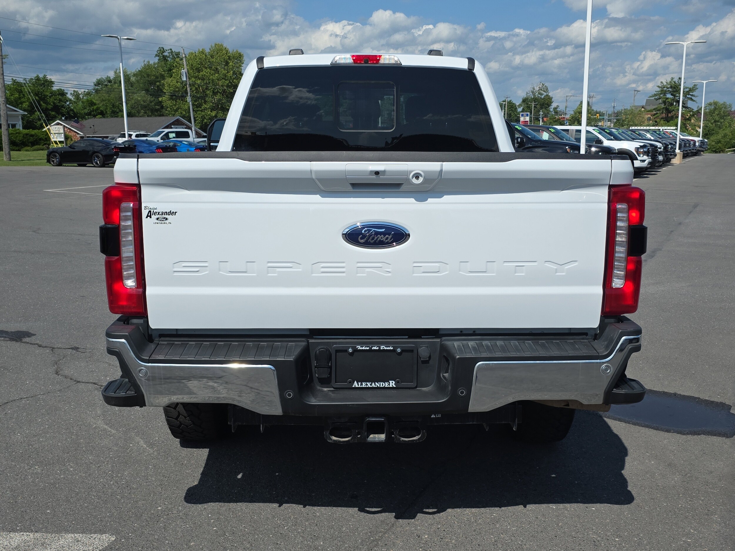 2024 Ford F-350 Lariat photo 4