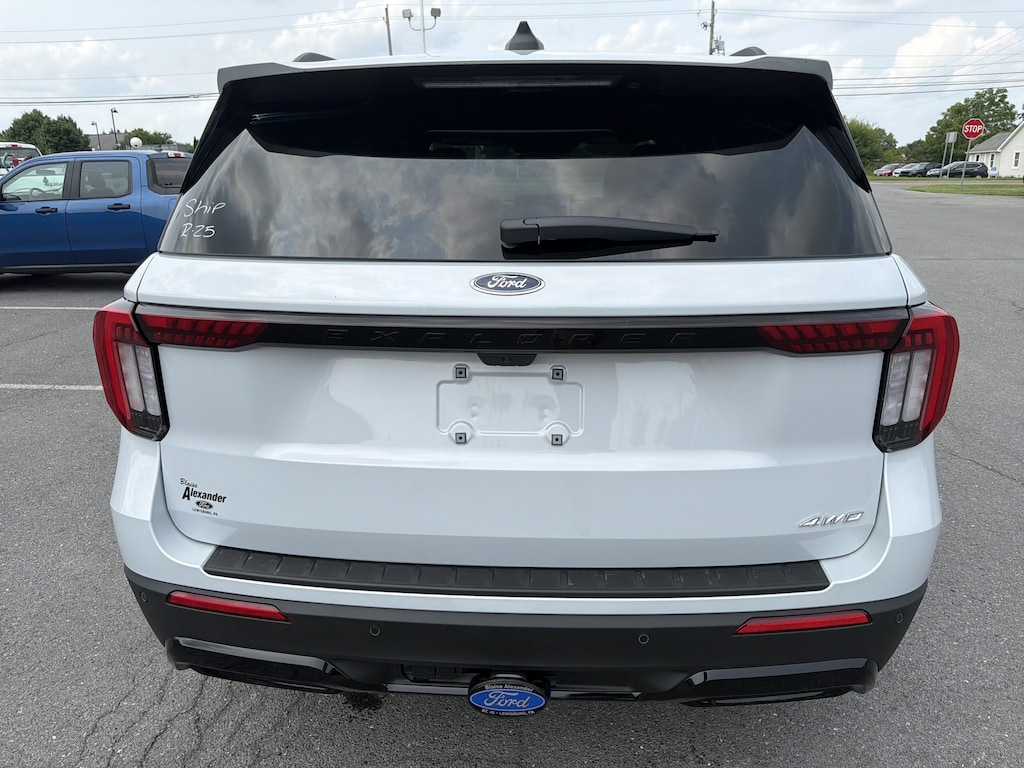 New 2026 Ford Explorer ST-Line SUV