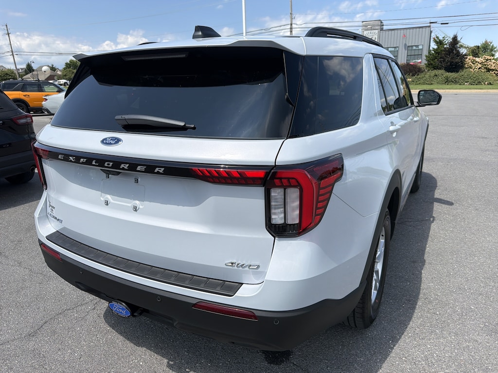 New 2026 Ford Explorer Active SUV