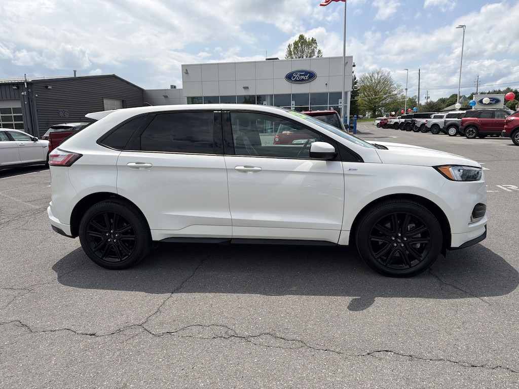 Used 2023 Ford Edge SUV
