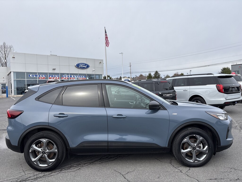 Used 2025 Ford Escape ST-Line SUV