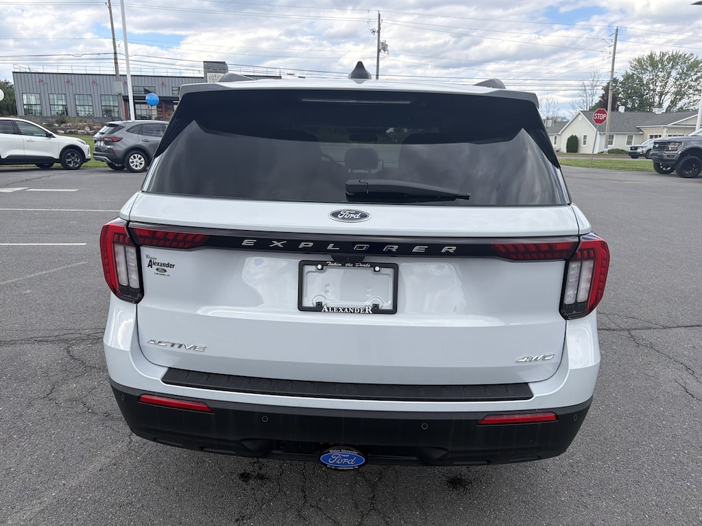 New 2026 Ford Explorer Active SUV