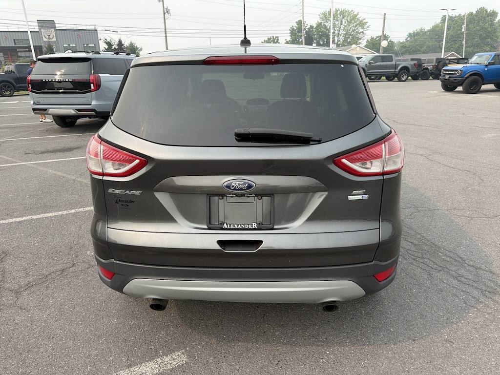 Used 2016 Ford Escape SE SUV
