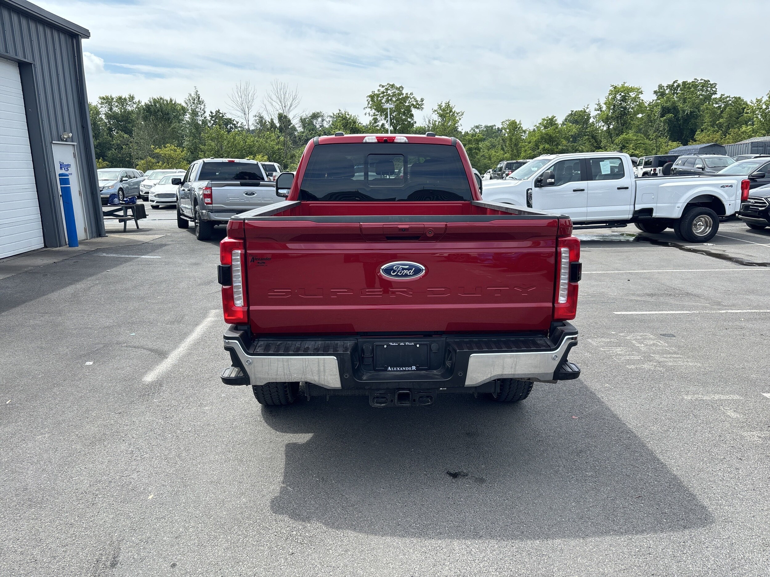 2024 Ford F-350 Lariat photo 4